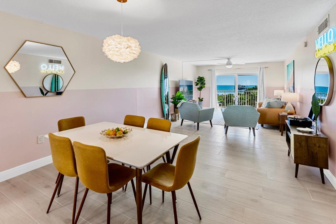 Cocoa Beach Towers Екстер'єр фото