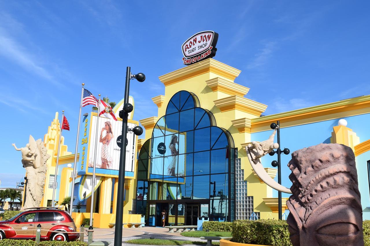 Cocoa Beach Towers Екстер'єр фото